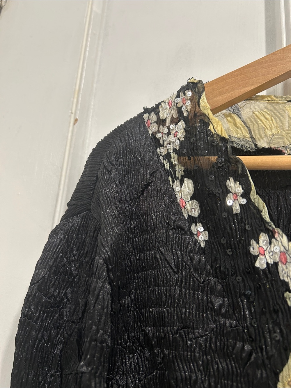 Alberto Makali Y2K Crinkle Textured Floral Bell Sleeve Cardigan Top - Large - Picture 6 of 7